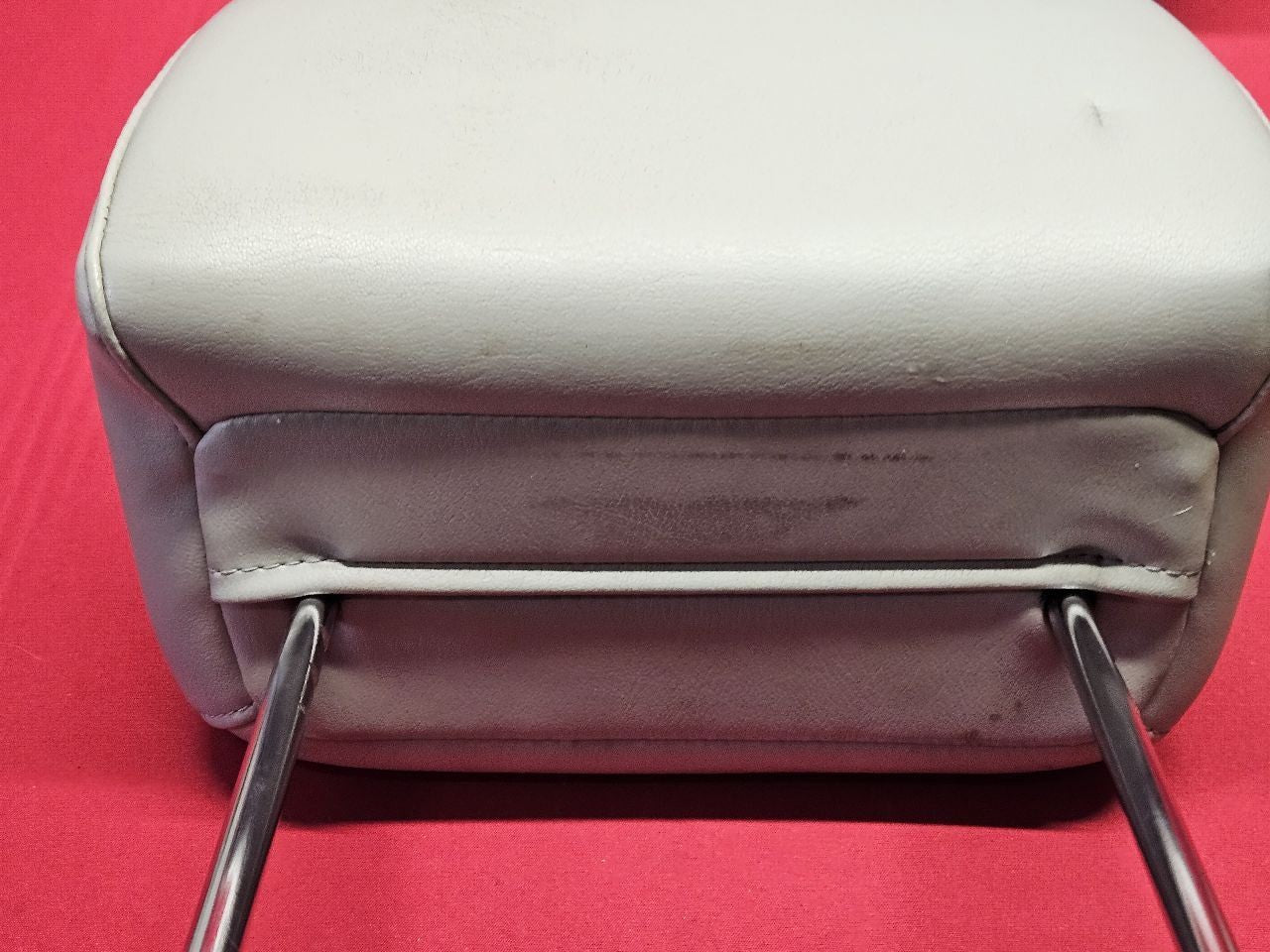 2006-2008 Chevy Impala SS Front Left Right Headrest Leather Light Grey Titanium