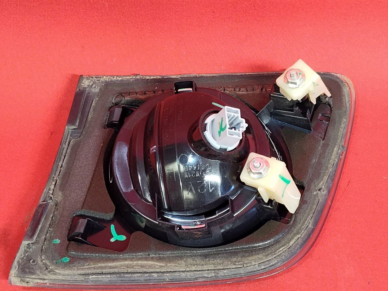 2007-2009 Mazda Mazda3 SEDAN Inner Trunk Deck Lid LEFT DRIVER Tail Light Lamp