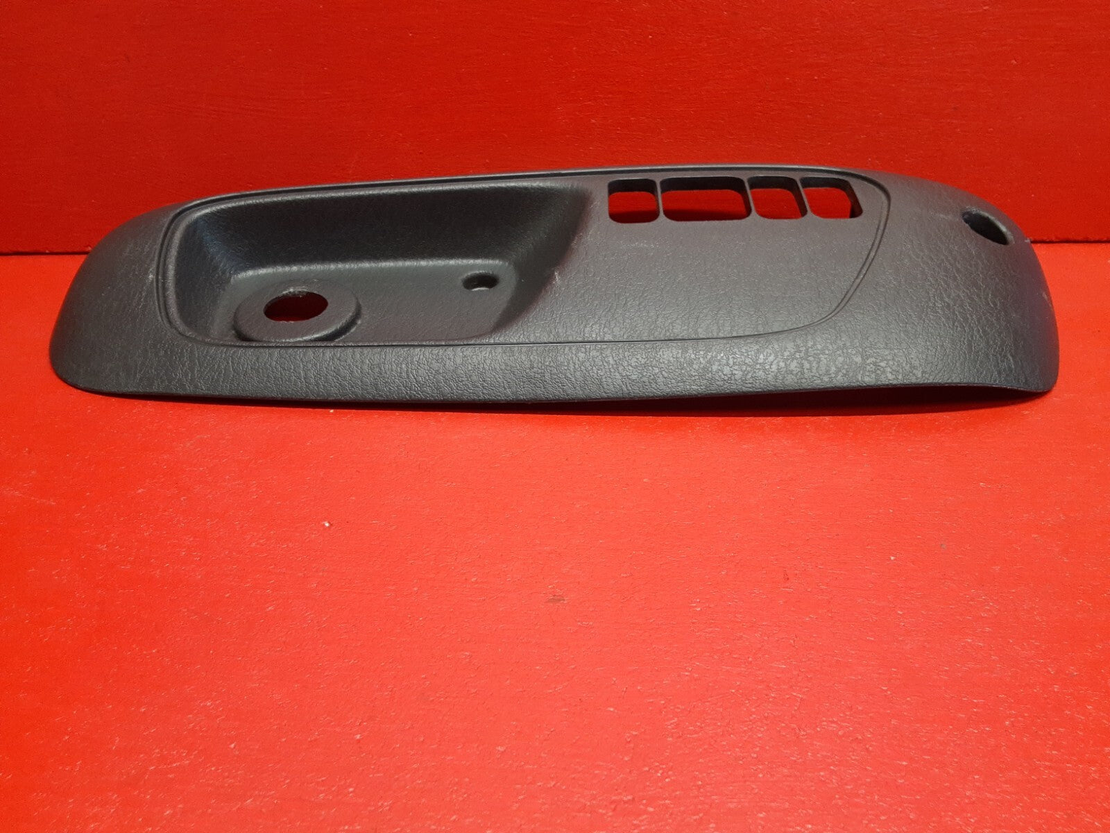 2001 Dodge Durango Power RIGHT PASSENGER Lumbar Seat Switch Bezel Trim 831800AB