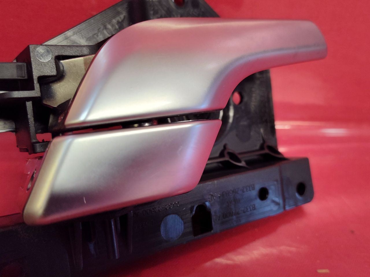 2012-2019 Range Rover Evoque REAR RIGHT PASSENGER Interior Door Handle