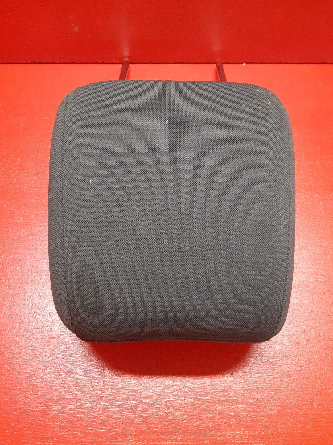 2010 2011 Kia Soul FRONT Headrest Head Rest Pair Black Cloth