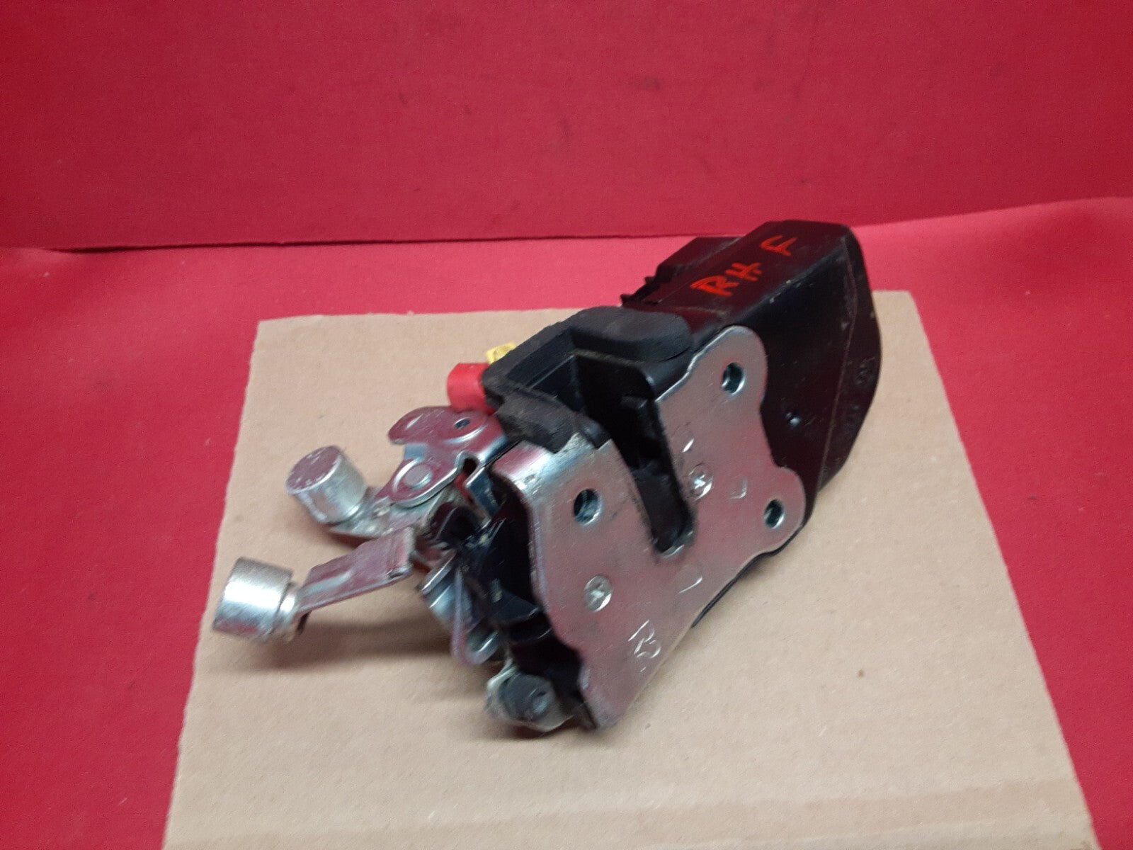 2006 - 2010 Jeep Commander FRONT RIGHT PASSENGER Door Latch Lock Actuator