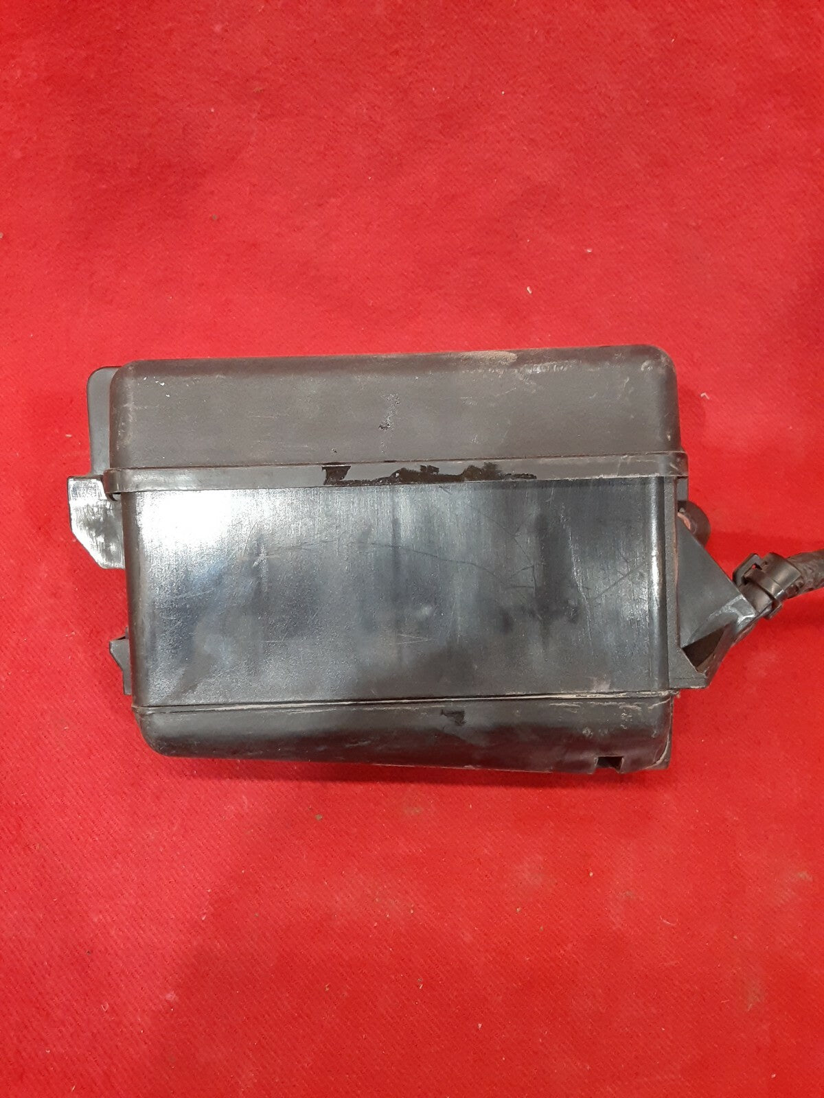 2001 2002 2003 - Toyota Prius - Engine Compartment Relay / Fuse Box / Block