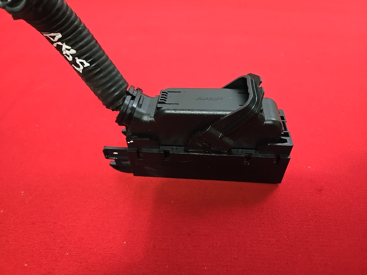 2008-2011 Nissan Xterra 4WD 4x4 Auto Trans Hydraulic ABS Pump PIGTAIL WIRE ONLY
