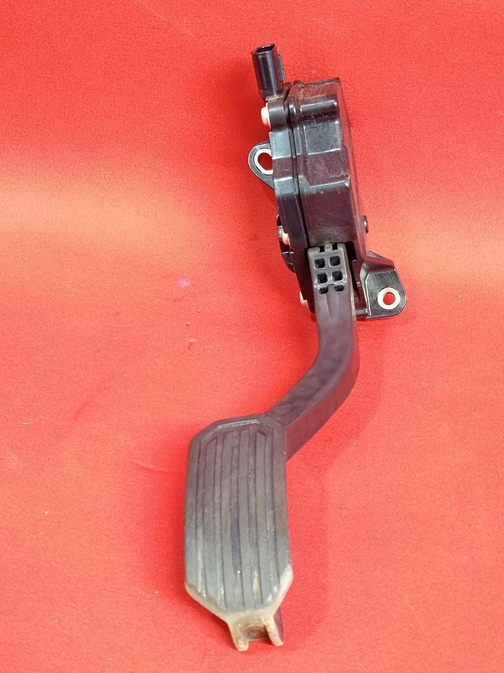 2005-2015 Toyota Sedan Minivan SUV Accelerator Gas Pedal Travel Sensor