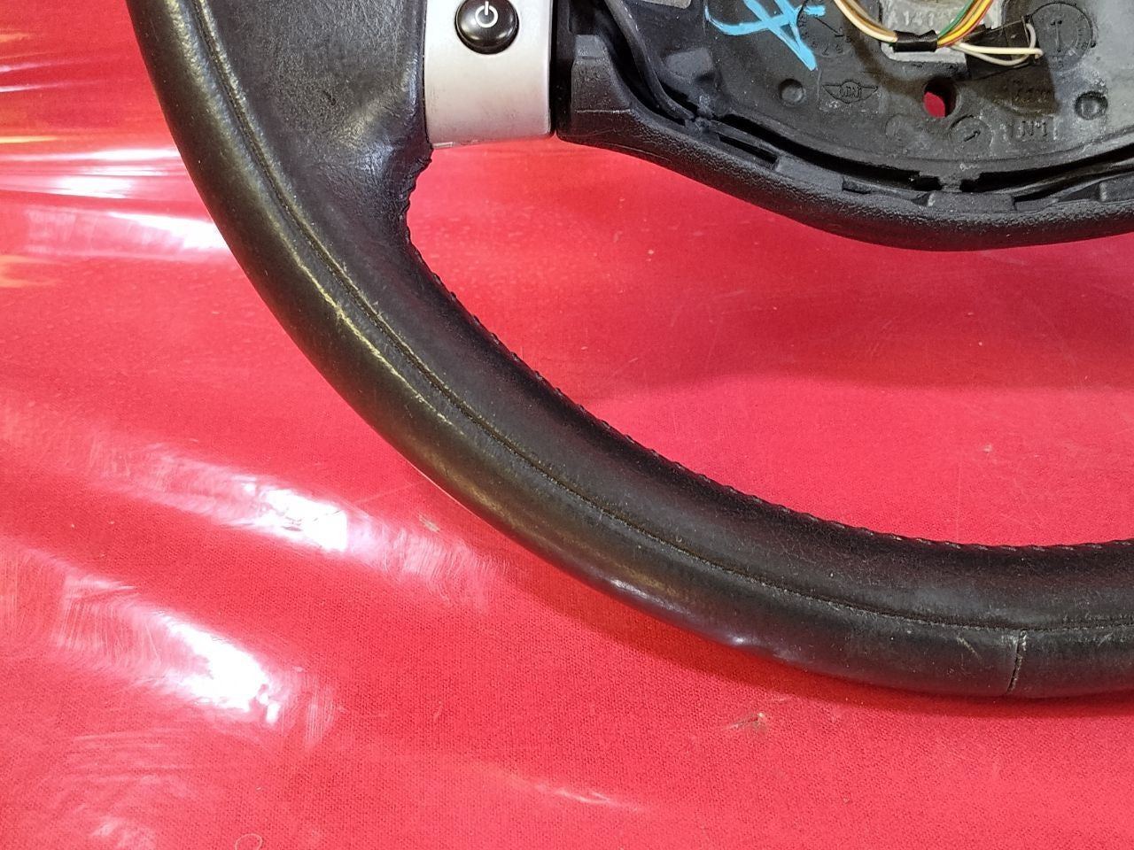 2002 2003 Mini Cooper Base / S Leather Steering Wheel w/ Cruise MANUAL Trans