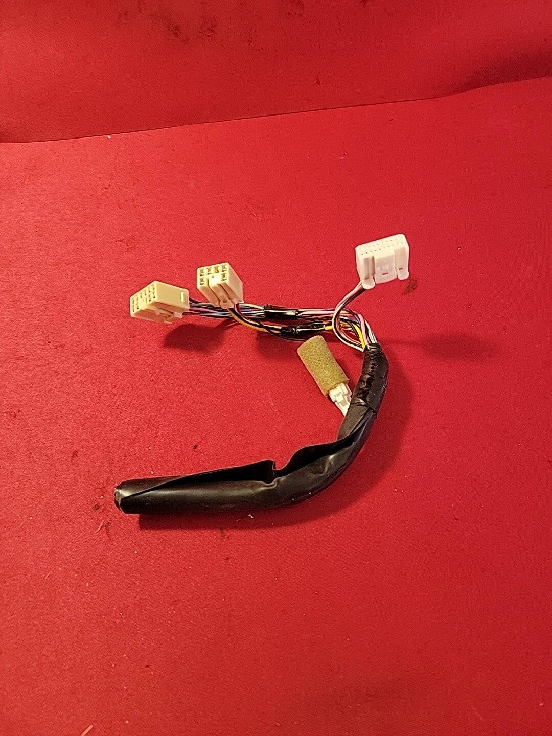 2004 2005 Toyota Prius Radio Control Unit W/O Cassette PIGTAIL 8612047090