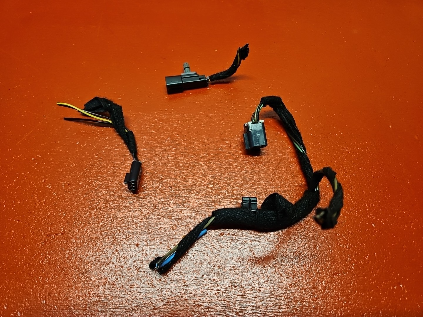 2006 - 2011 Cadillac DTS Automatic Transmission Shifter Lever - PIGTAIL WIRES
