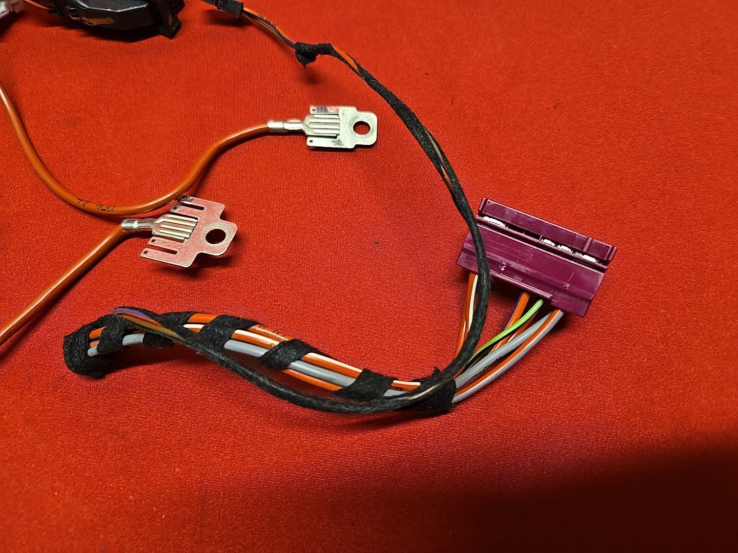 2006 Range Rover V8 Supercharged Interior Under Dash Panel Fuse Box - PIGTAILS