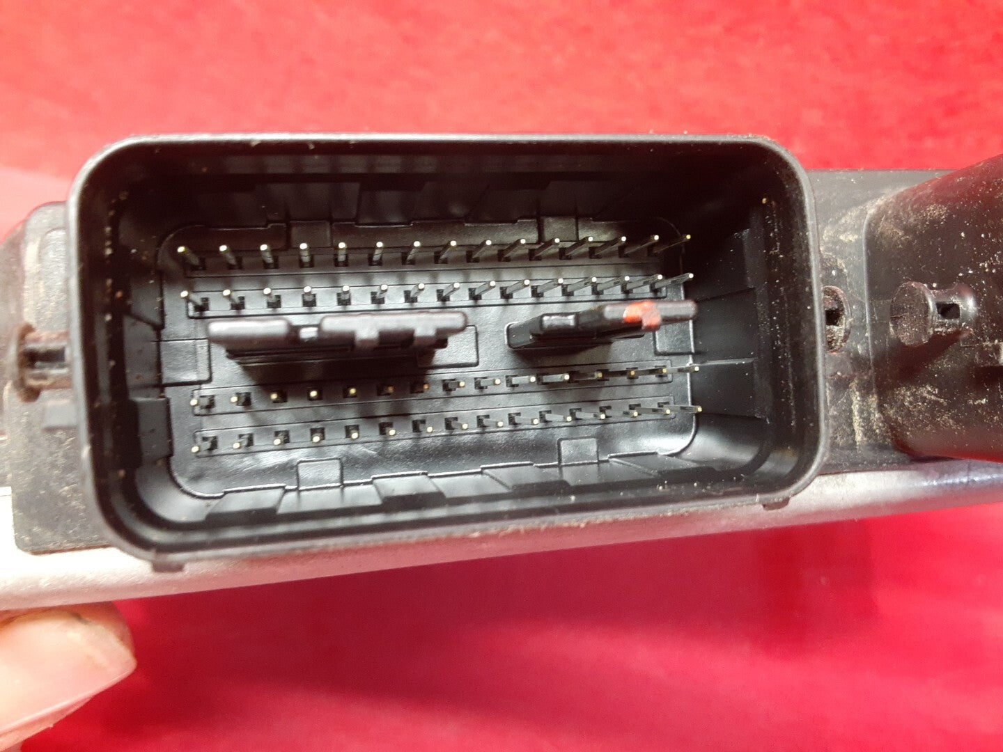 2007 Suzuki SX4 ECM ECU Computer Engine Control Module 33920-80JD