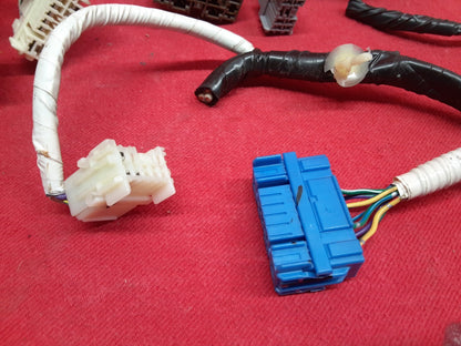 2000 2001 2002 2003 2004 Subaru Legacy Outback SEDAN Dash Fuse Box PIGTAIL WIRES