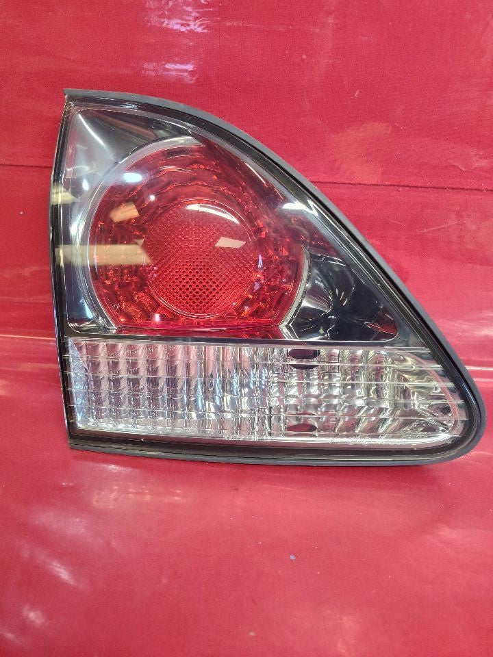 2000-2003 Lexus RX300 Left Driver INNER Hatch Tailgate Mounted Tail Light Lamp