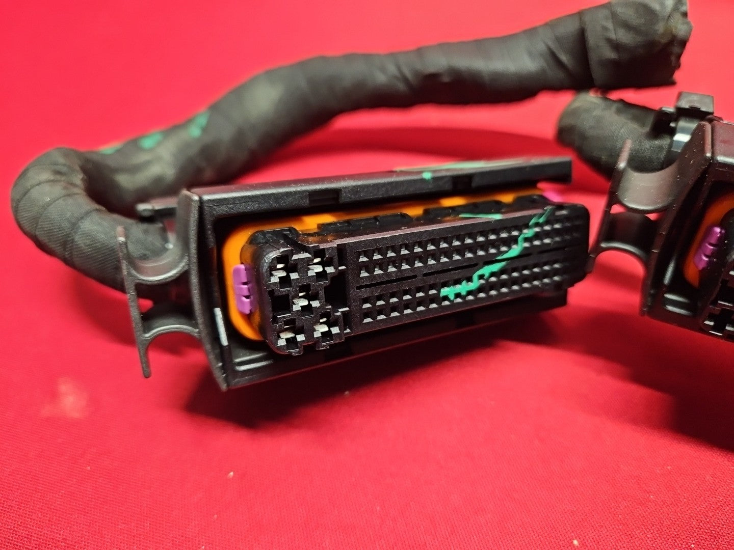 2001 VW Passat 2.8L V6 Auto Trans AWD Engine Control Module ECM ECU - PIGTAILS