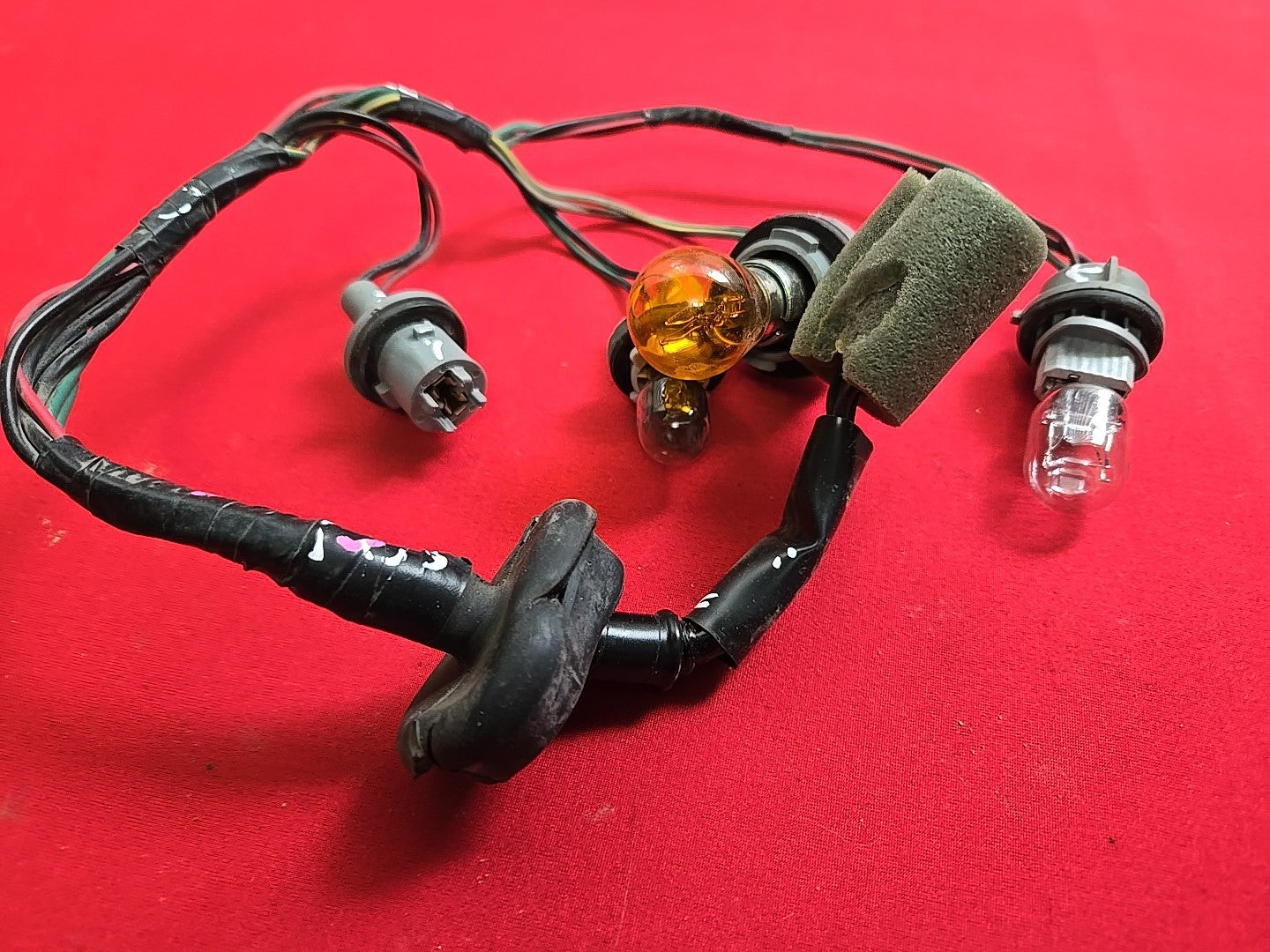 2001-2003 Acura MDX Left or Right Tail Light Lamp Halogen -SOCKET WIRING HARNESS