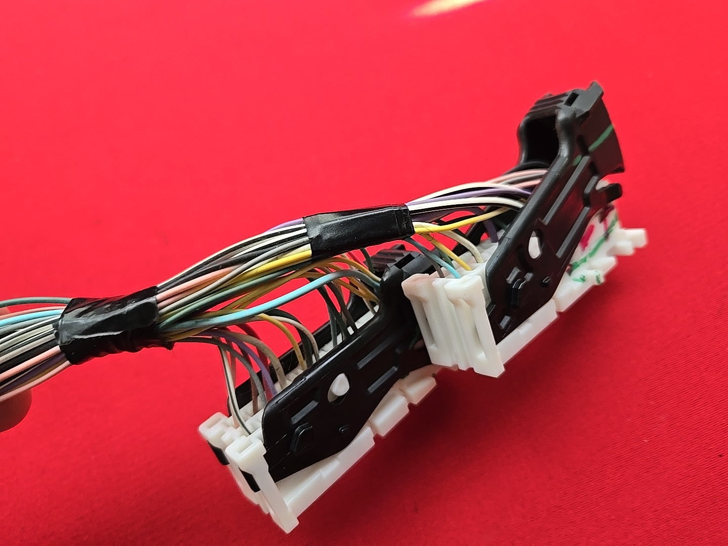 2011 2012 Lexus IS250 IS350 ISF Auto LEFT DRIVER Fuse Box Junction Block PIGTAIL