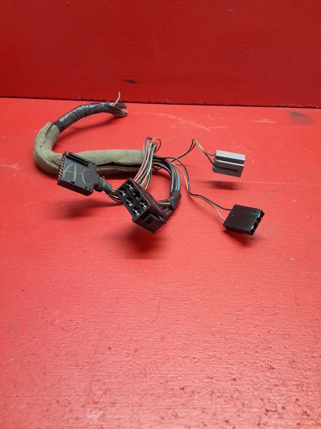 2000-2007 Ford Focus Climate control Heater Control Assy. Pigtail YS4Z18C419AC