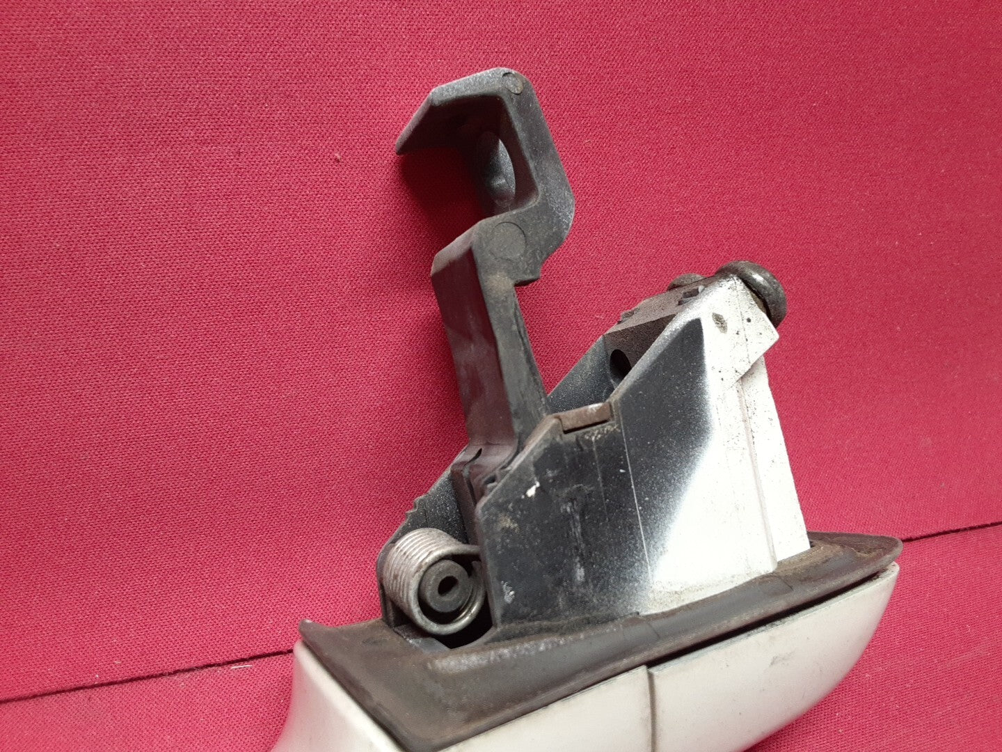 1998 1999 Volvo S70 V70 FRONT RIGHT PASSENGER Door Handle - 189 Polar White
