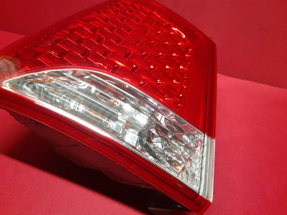 2011 - 2013 Kia Sorento LEFT Tail Light Lamp on Body HALOGEN 92401-1U000