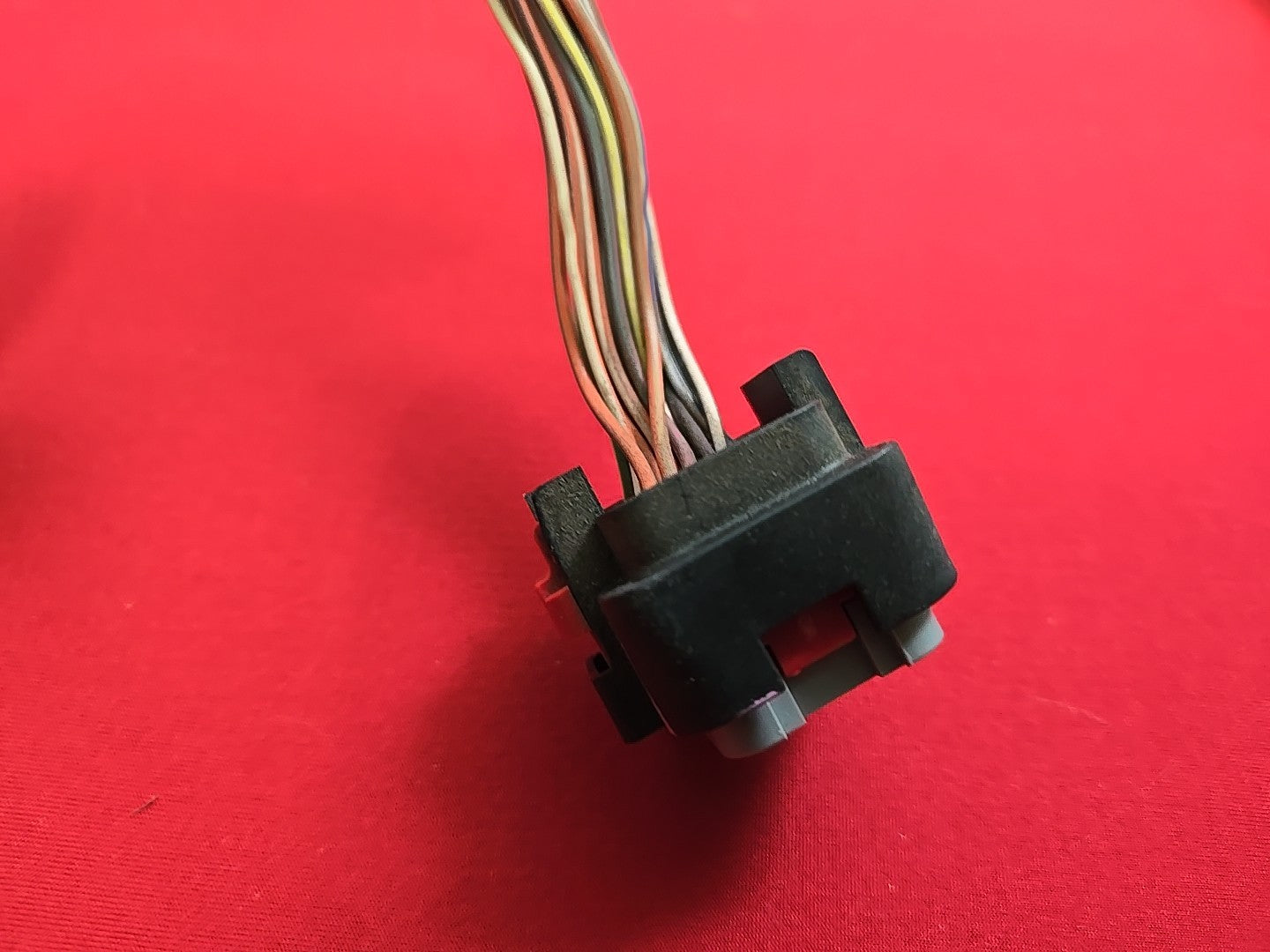 2006 2007 Chrysler Town & Country Dodge Caravan Body Control Module - PIGTAILS