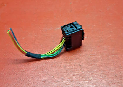 2005 2006 2007 Land Rover LR3 Yaw Sensor PIGTAIL SRO000020