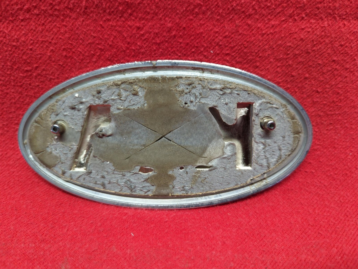 2005 2006 2007 2008 2009 2010 2011 2012 2013 Kia Rear Trunk Deck Emblem Logo