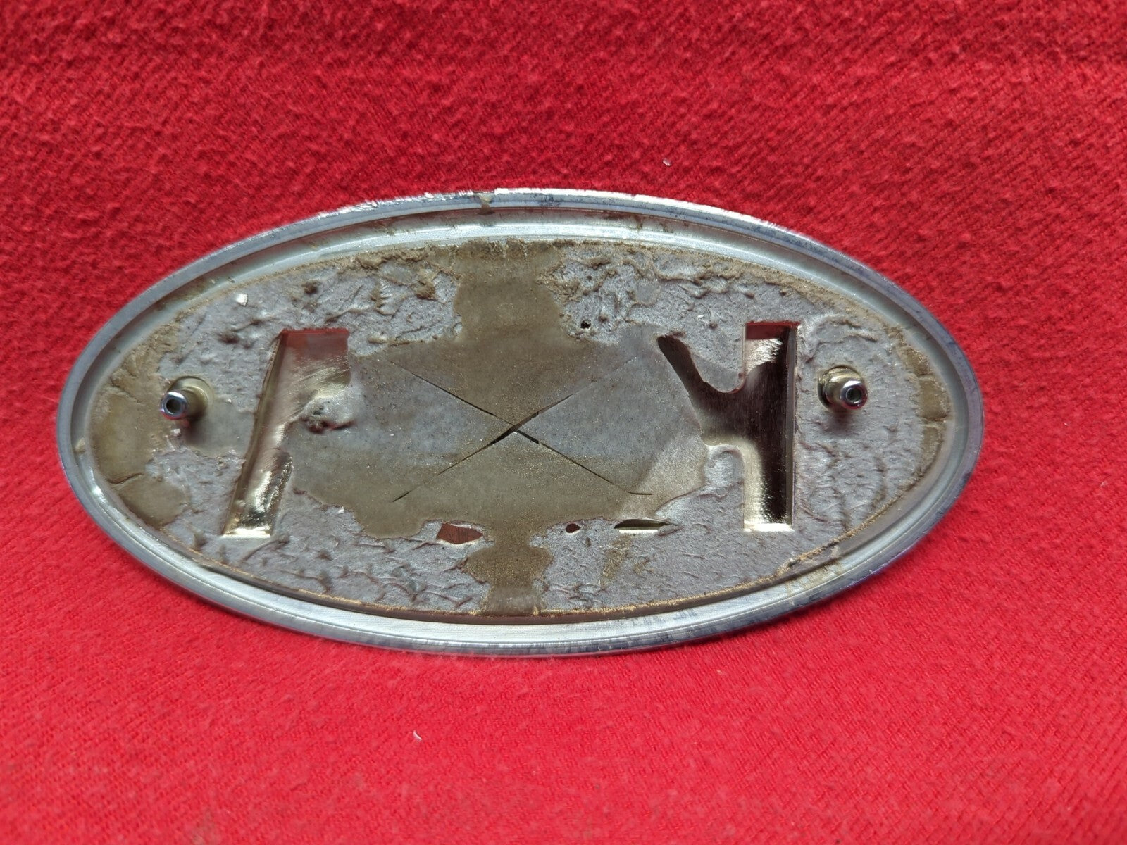 2005 2006 2007 2008 2009 2010 2011 2012 2013 Kia Rear Trunk Deck Emblem Logo