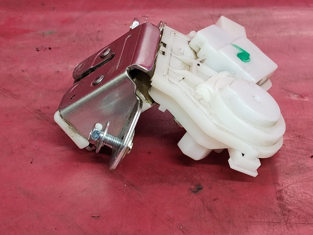 2014-2025 Mitsubishi SUV Hatchback Liftgate Hatch Latch Lock Actuator 5808A119 