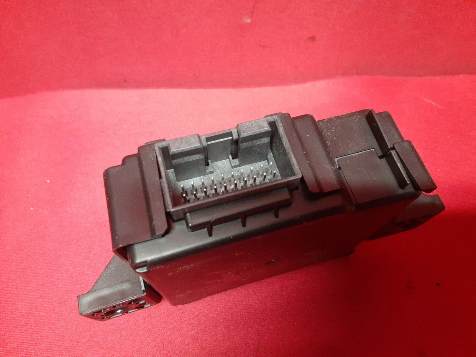 2011 2012 2013 Kia Sorento TPMS Tire Pressure Control Module Unit 95800-1U000