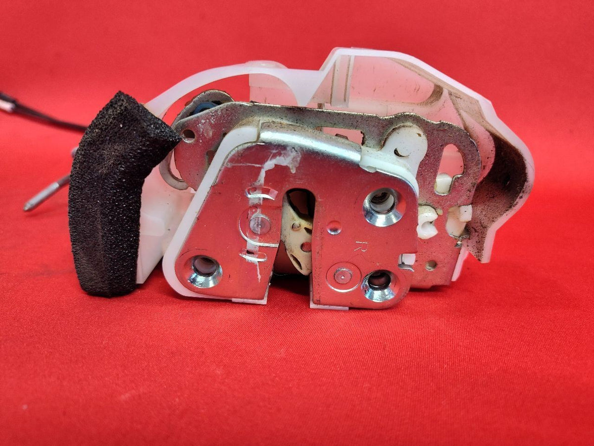 2009-2013 Subaru Forester Wagon FRONT RIGHT PASSENGER Door Latch Lock Actuator