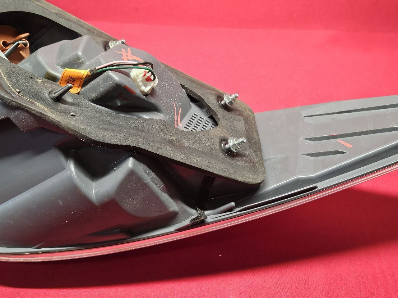2011-2015 Hyundai Sonata GLS, Limited, Hybrid LEFT DRIVER Qtr Tail Light Lamp