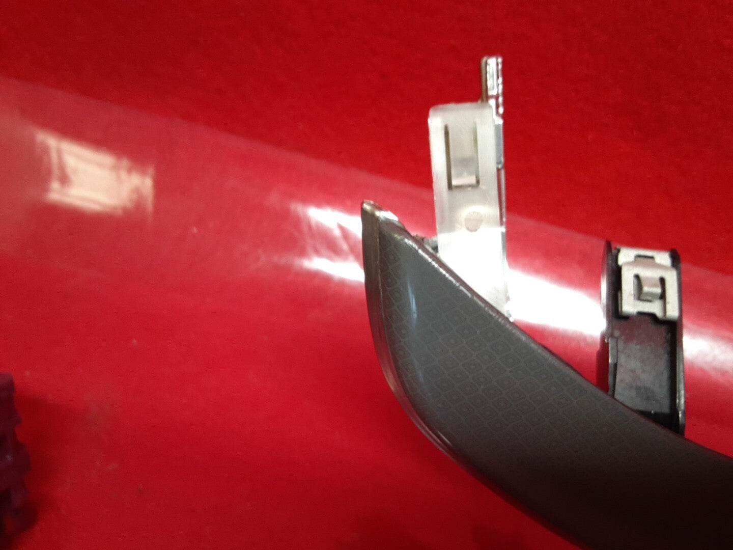 18-20 Buick Regal Sportback TourX Dash Radio Display Screen Trim Bezel Molding