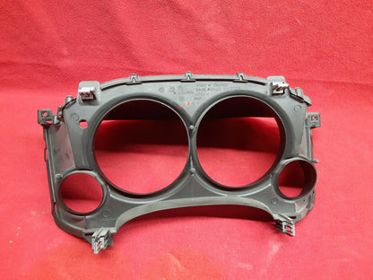 2007 - 2014 Chevrolet Chevy Silverado GMC Sierra Speedometer Instrument Bezel