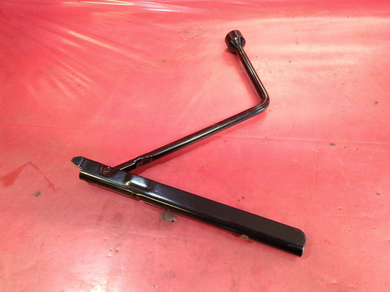 2007-2017 GMC Chevy Buick SUV Emergency Spare Tire Scissor Jack + Tool Set