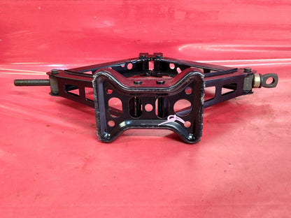 2000-2004 Jeep Grand Cherokee WJ Emergency Spare Tire Scissor Jack Set w/ Tools