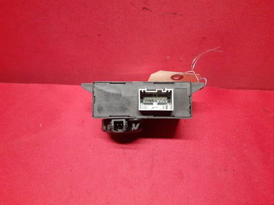2013 - 2019 Lincoln MKT  Parking Assistant Module DE9Z-14B291-A