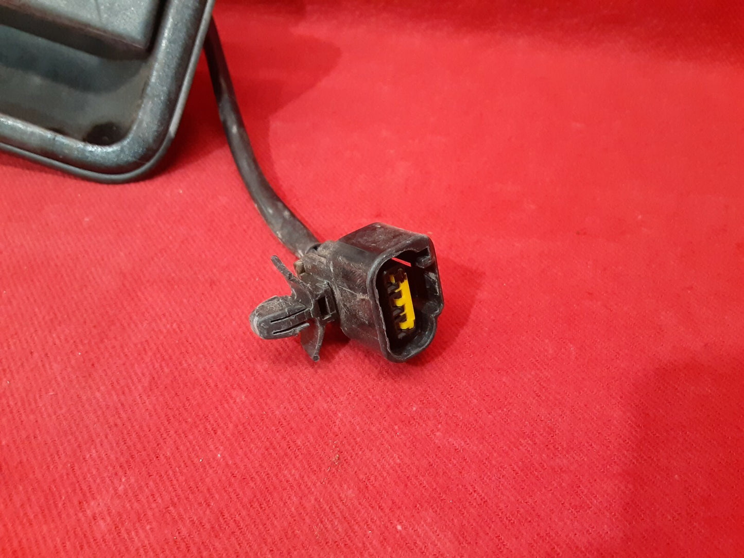1998 1999 2000 2001 2002 Isuzu Rodeo Sport RIGHT PASSENGER Exterior Door Handle