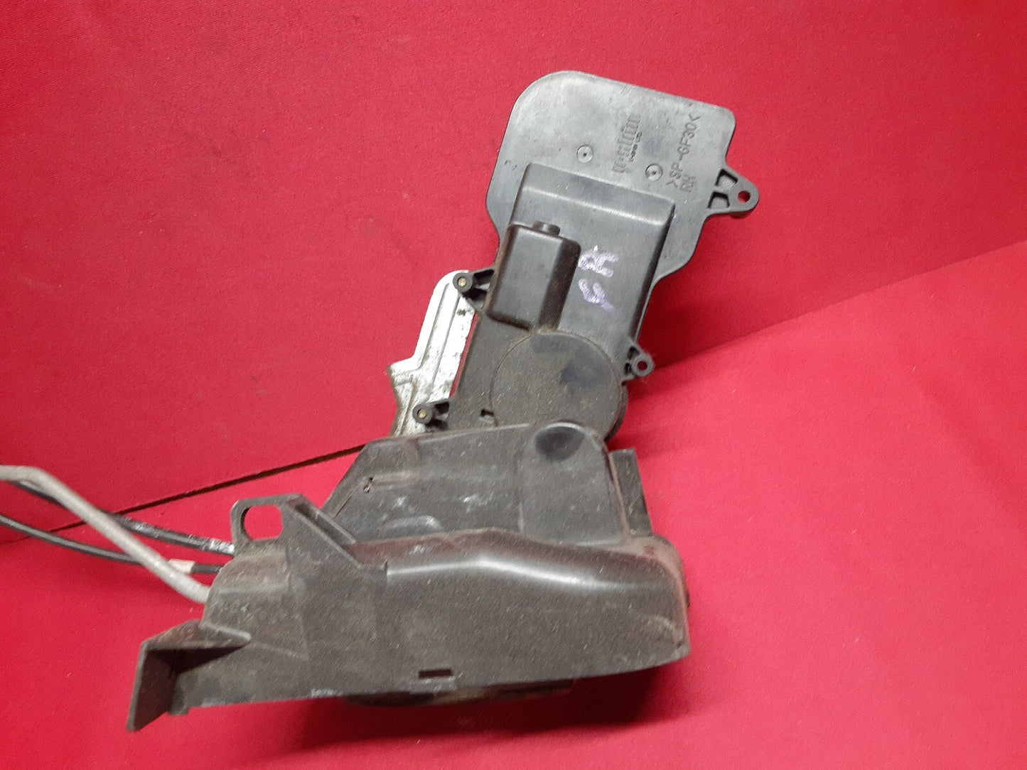 2003 - 2008 Mazda 6 FRONT RIGHT PASSENGER Door Latch Lock Actuator GK2A-58-310H