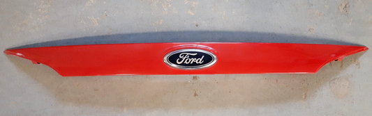 2012 - 2018 Ford Focus SEDAN Trunk Deck Handle Moulding CV6Z5443400AA - Race Red