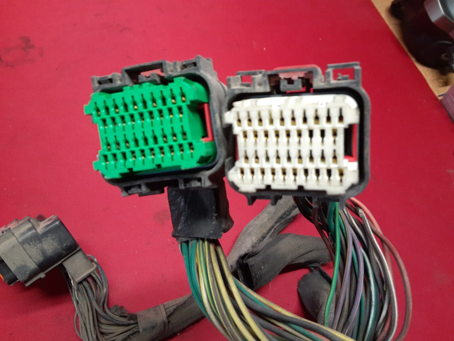 2005 Jeep Grand Cherokee PCM / ECM Computer Powertrain Control Module - PIGTAILS