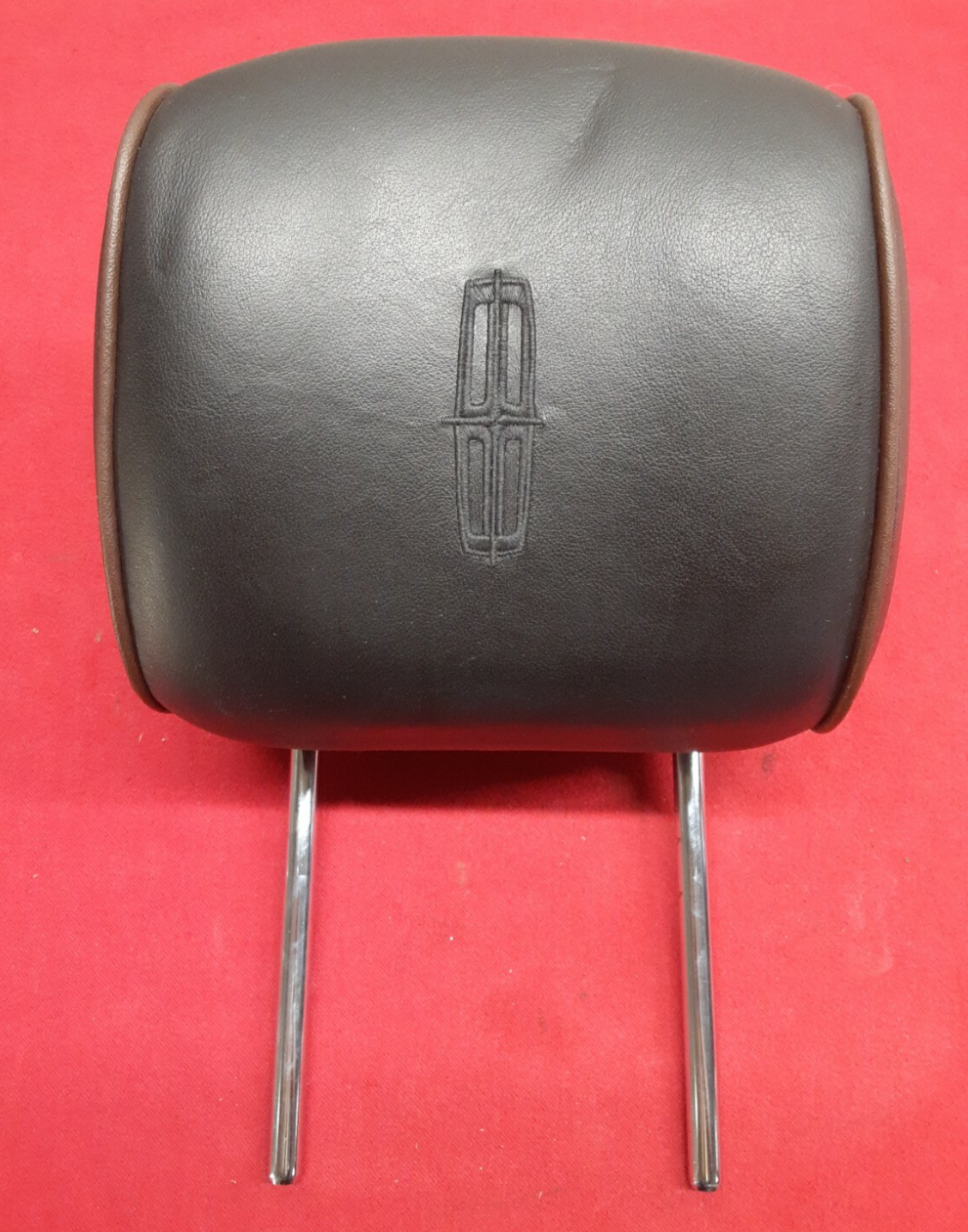 2010 2011 2012 Lincoln MKZ - Headrest - Black with Brown Edges- LH / RH