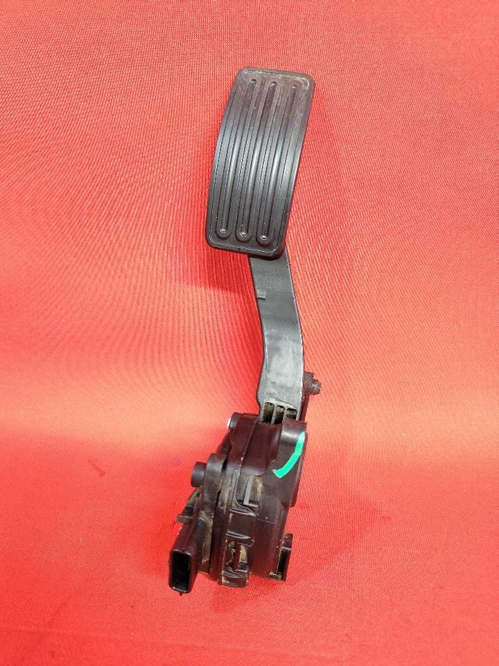 2013-2018 Nissan Altima 16-23 Maxima Accelerator Gas Foot Pedal Travel Sensor