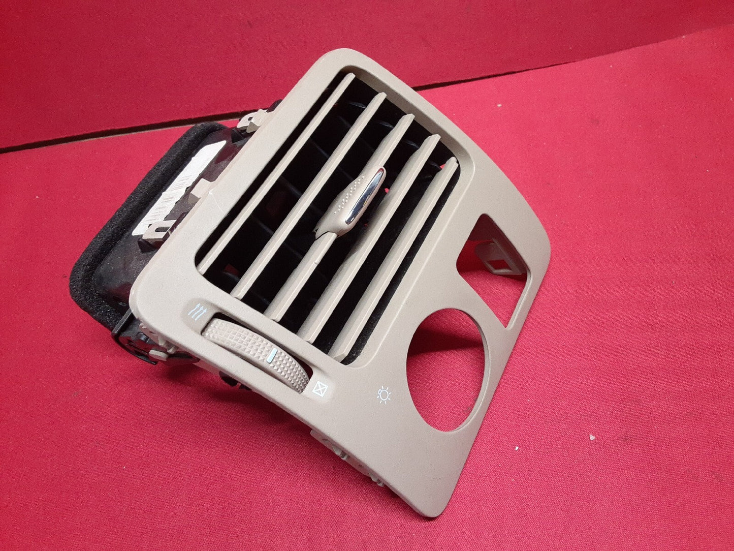 2006 2007 Buick Lucerne LEFT Headlight & Rheostat Switch Air Vent BEZEL ONLY