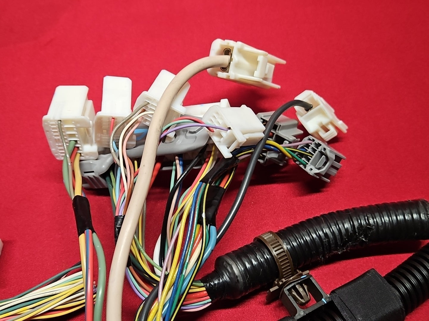 2006-2010 Lexus IS250 IS350 Left Driver Fuse Box Junction Block A/T - PIGTAILS*