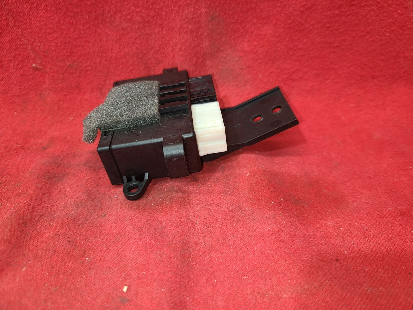 BMW E46 / 3 Series Front Left / Right Door / Mirror Memory Module - 61316916054