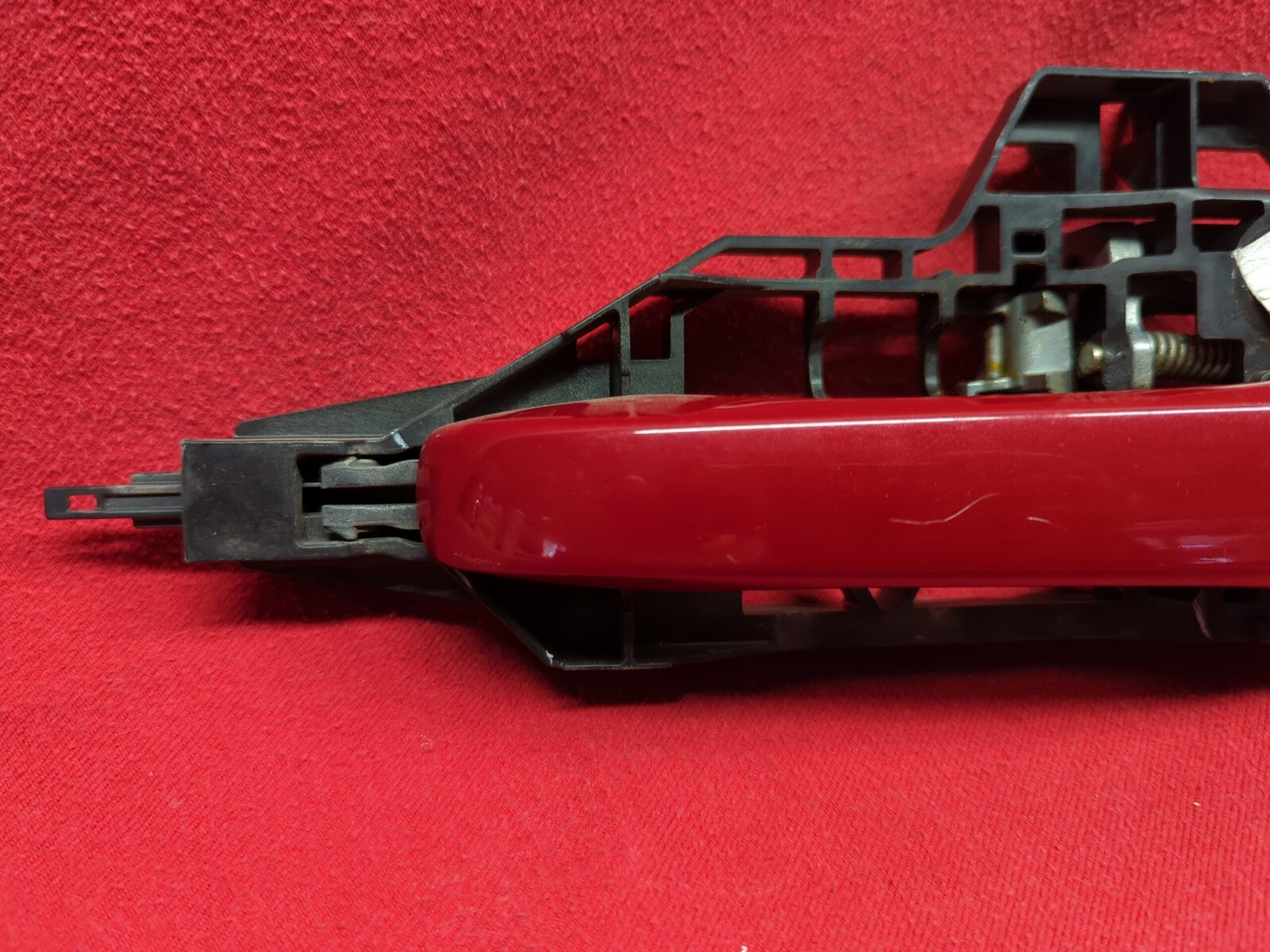2011 - 2019 Dodge Journey REAR RIGHT PASSENGER Door Handle Red Tri-Coat Pearl