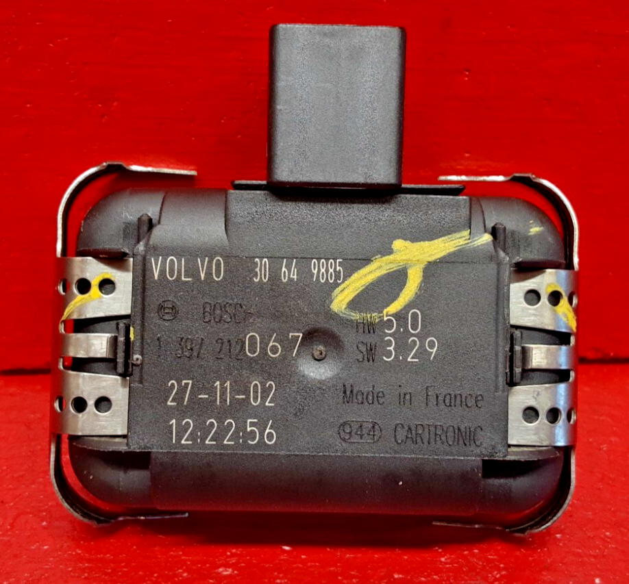 1999 - 2014 Volvo Multi Vehicle RAIN SENSOR 30649885 - See Fitment