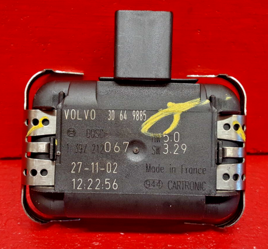 1999 - 2014 Volvo Multi Vehicle RAIN SENSOR 30649885 - See Fitment