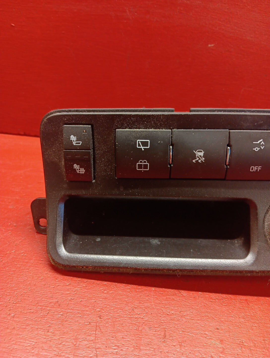 2007-2012 GM GMC Acadia Front Console Switch 12v Cubby 25944078