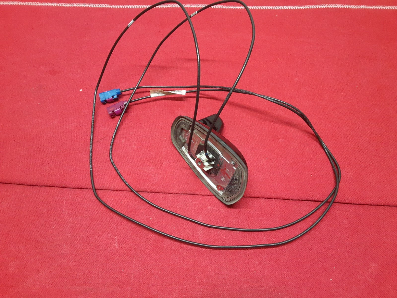 2012 Mercedes C300 C-Class Shark Fin Roof Antenna Black Painted TWO-WIRE MODEL