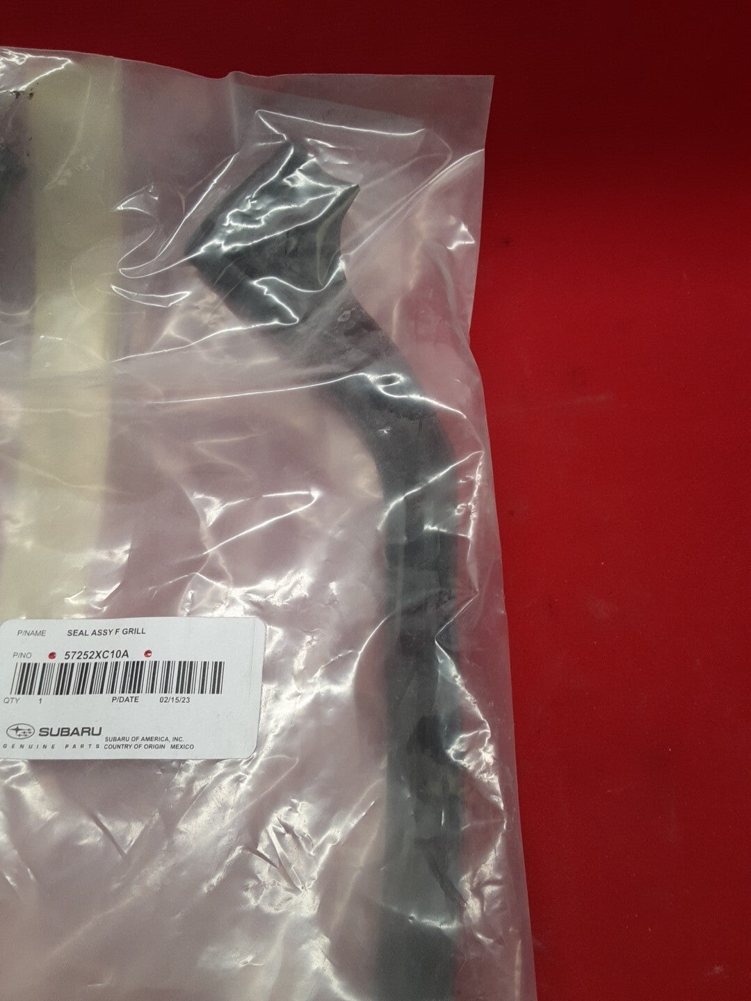 2019-2024 Subaru Ascent Front Grille Seal OEM 57252XC10A